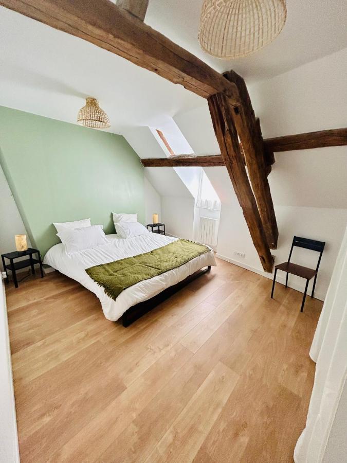 Appartement Cottage Au Coeur De เนอมัวร์ส ภายนอก รูปภาพ