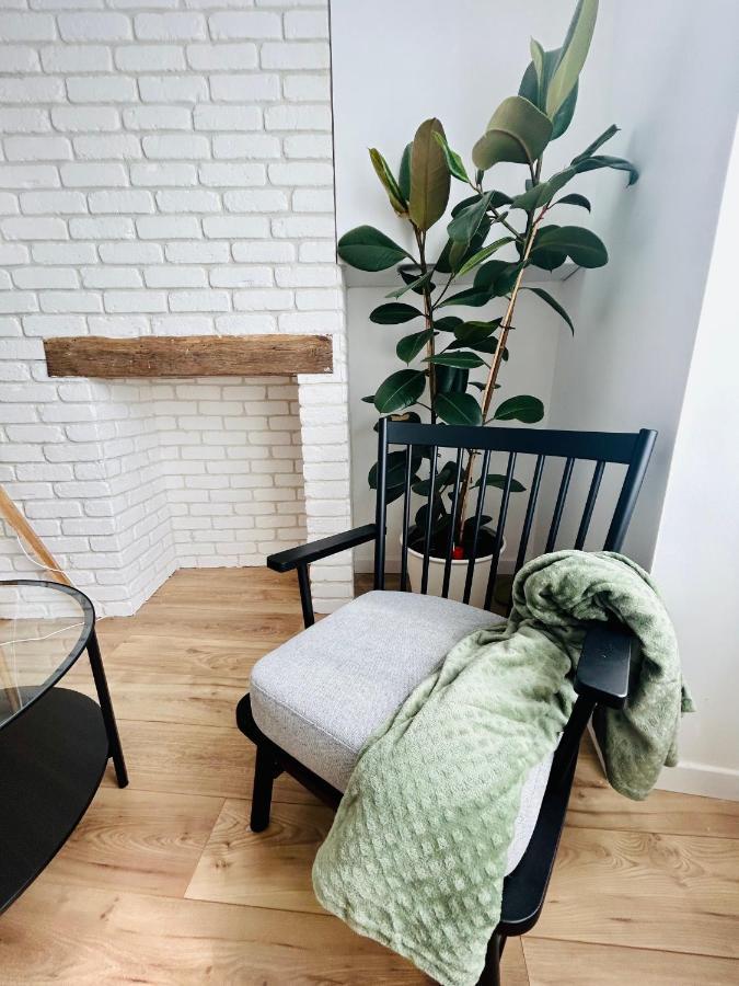 Appartement Cottage Au Coeur De เนอมัวร์ส ภายนอก รูปภาพ